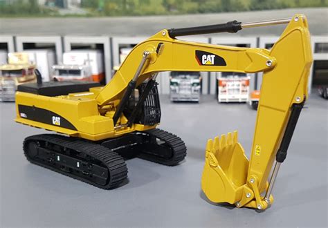 1 64 scale mini excavator|Amazon.com: 1/64 Excavator.